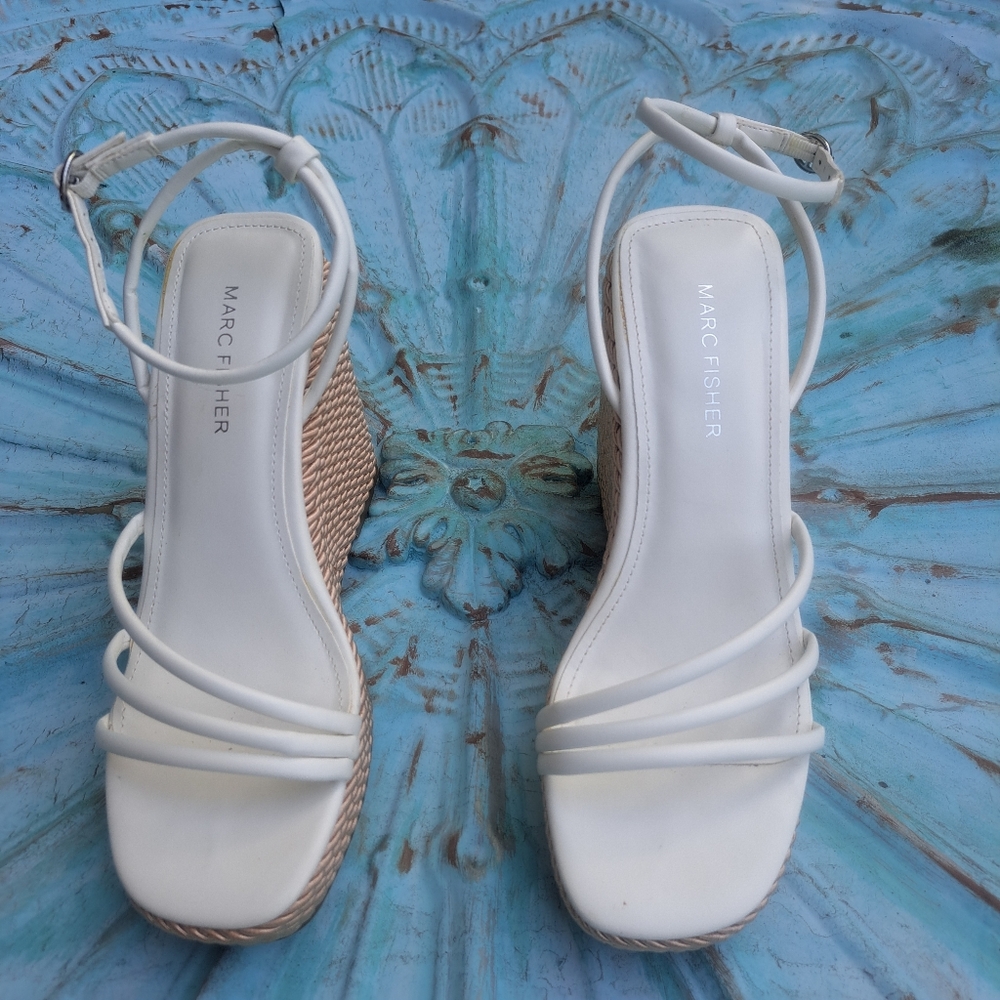 😃MARC FISHER ZEKI WEDGE SANDALS - Picture 2 of 11